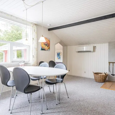 Holiday home Holiday Henne Cxix Henne Strand
